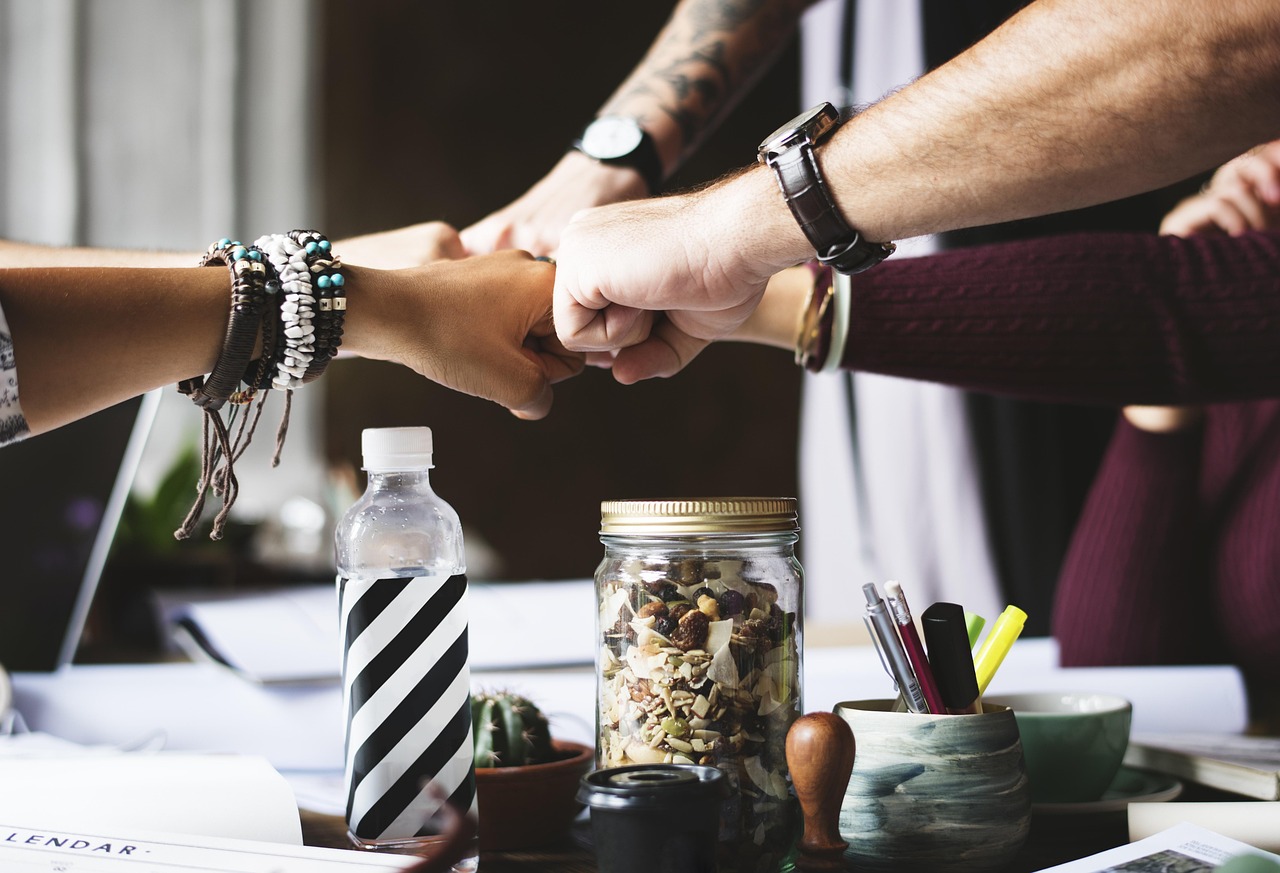 Action, collaborate, collaboration — Easy ways to budget your money