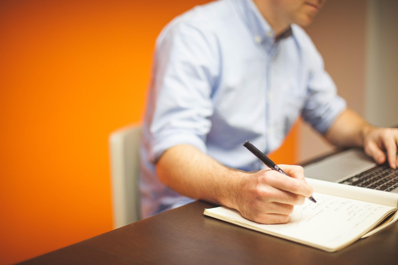 Office, startup, business — Exploring Canada's Investment Immigration Programs: An Overview