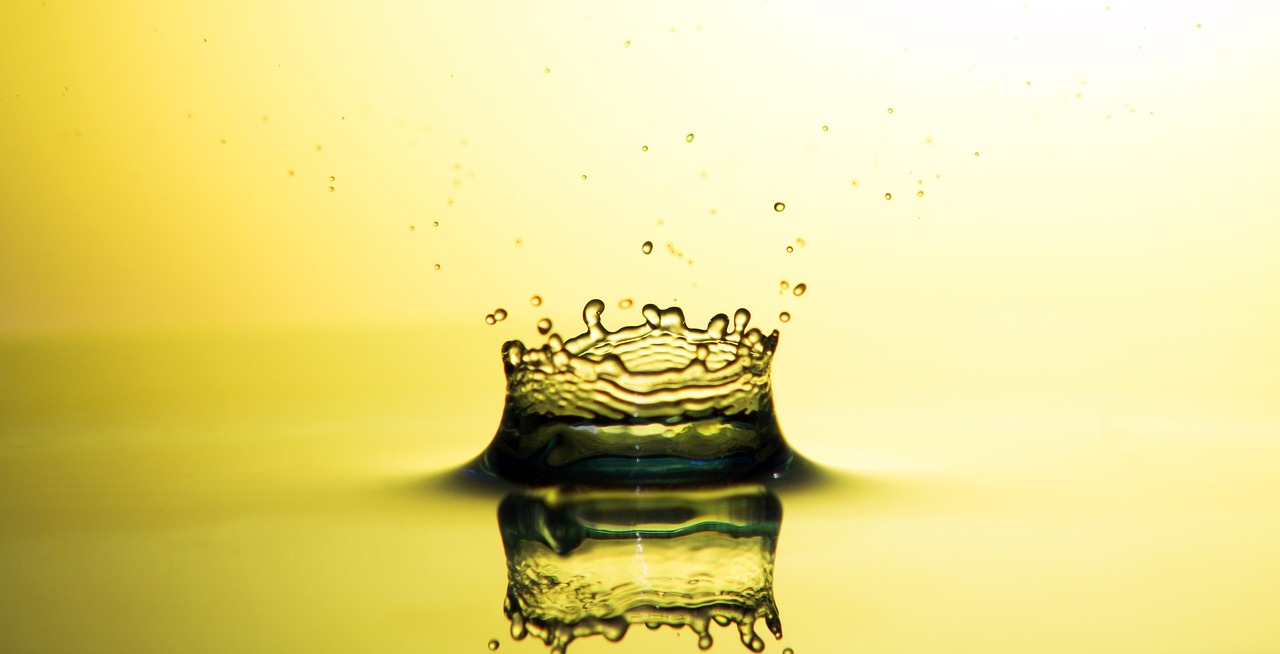 Drops, water, waterdrop — The Health Benefits of Vaping in Canada